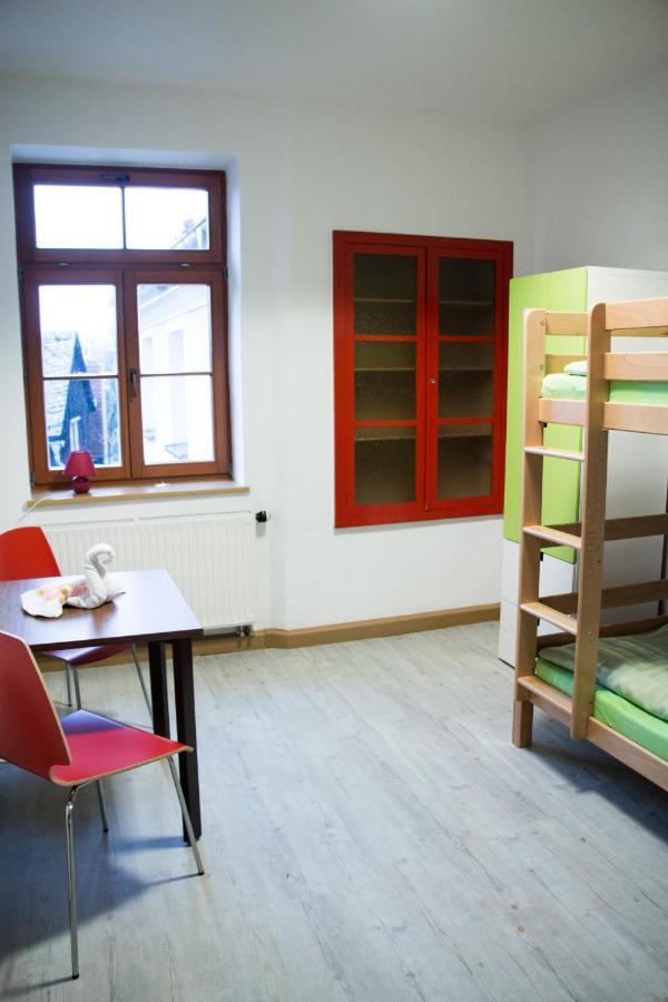 Hostel Teichcamp Grosshartmannsdorf Exterior foto